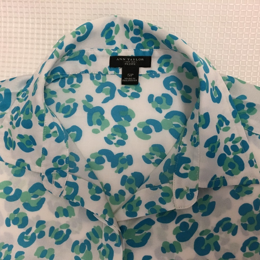 Ann Taylor Colored Leopard Print Button Down Shirt - image 4